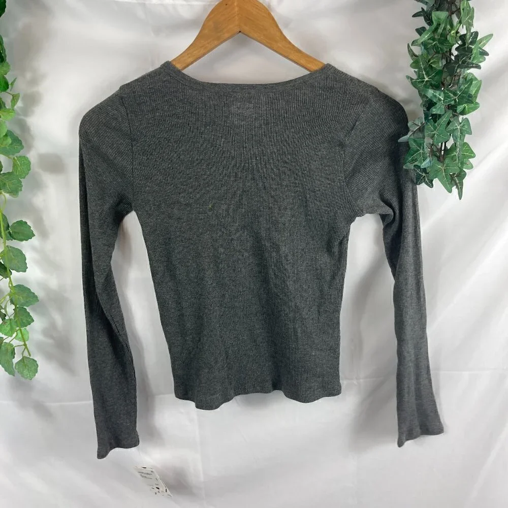 NWT Harper Canyon button top thermal